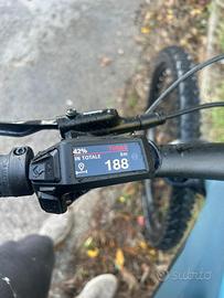 BICICLETTA CUBE PEDALATA ASSISTITA