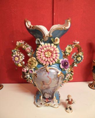 Museale Vaso Barocco ricco di fiori da 67cm
