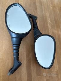 Specchietti retrovisori Majesty