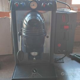 macchinetta caffe con gettoniera