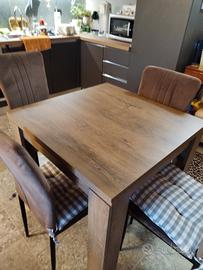 tavolo quadrato allungabile 