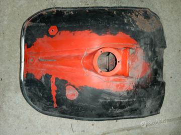 scudo anteriore vespa 50 r faro tondo nasello