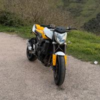 Yamaha Fz1