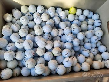 Palle da golf di diverse marche