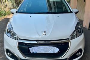 PEUGEOT 208 1.2 PURETECH 5 PORTE ALLURE