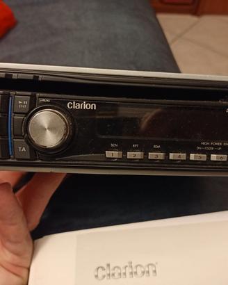 Autoradio clarion come nuova