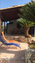 Villa bifamiliare a campofelice