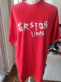 T-shirt rossa