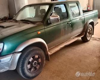 Nissan pick-up