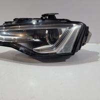 FARO BI-XENON AUDI A5 8T0 L - 12863