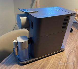 macchina da caffè Nesperesso