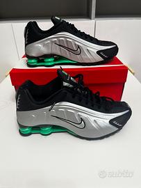 Nike Shox R4