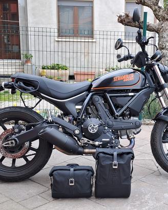 DUCATI SCRAMBLER  HASHTAG 