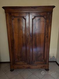 Armadio antico in legno massello 2 ante