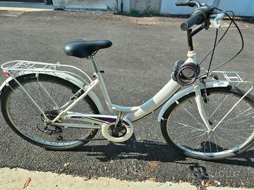 bicicletta ragazza