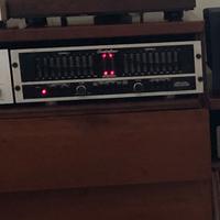 Preamplificatore equalizzatore