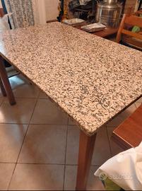 tavolo con piano in granito rosa sardo