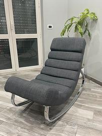 Poltrona design color grigio