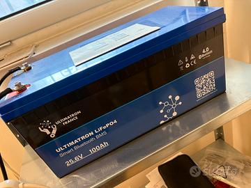 Batteria LiFePo4 100Ah 25.6V