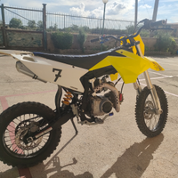 Pit bike 125