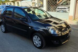 Ford Fiesta 1.4 TDCi 5p. Ambiente