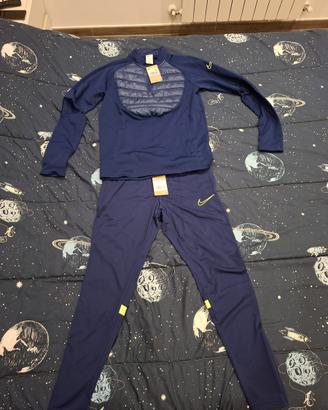 Tuta  sportiva training, palestra, calcio. Nike.