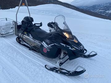 Motoslitta Lynx 1200 adventure gt