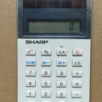Calcolatrice Sharp EL-582 a Energia Solare