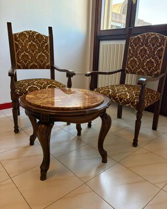 Tavolino soggiorno piu 2 poltroncine