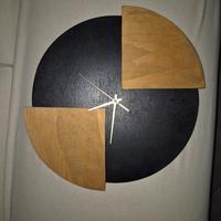 Orologio da parete in legno