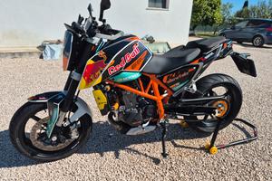 Ktm Duke 690 akrapovic