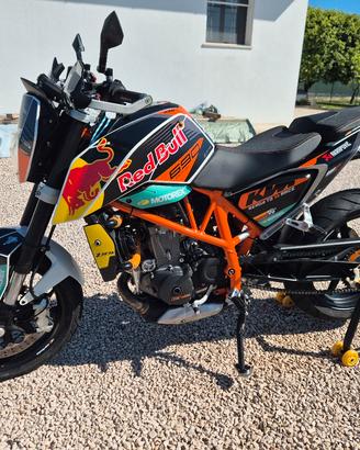 Ktm Duke 690 akrapovic