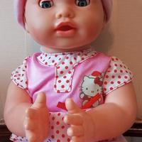 Bambola interattiva parlante