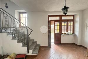 CASA DI CORTE A VALDENGO