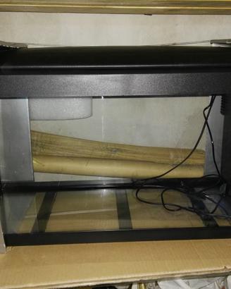 ACQUARIO NUOVO 80x30 + PRODOTTI per allestimento