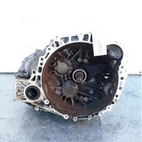 3030064030 CAMBIO MANUALE 6M TOYOTA COROLLA VERSO 