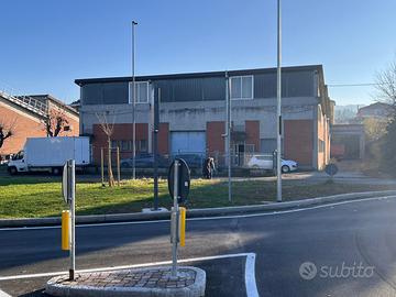 Capannone laboratoriale Zola Predosa Bologna