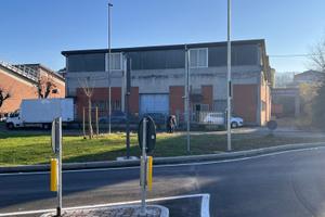 Capannone laboratoriale Zola Predosa Bologna