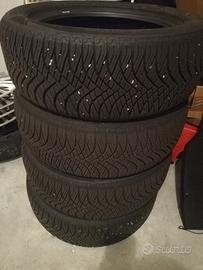 Pneumatici 4 stagioni 195/55 R15