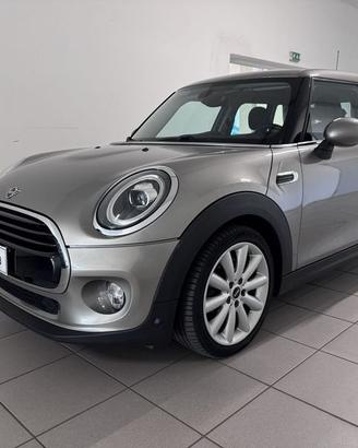 MINI Mini 5 porte Mini 5p 1.5 Cooper D Boost auto