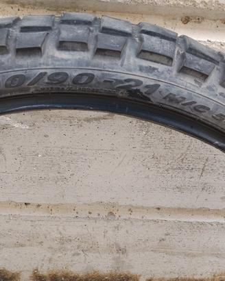 Pirelli scorpion STR misura 90/90/21