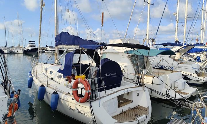 Comet 33 2008 barca a vela