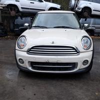 MINI COOPER 2012 AUTOMATICA SOLO PER RICAMBI