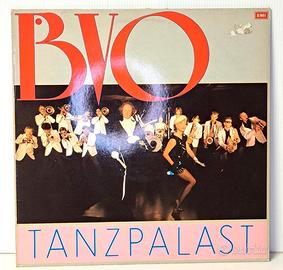 Tanzpalast; della band tedesca Bundesverwaltungsor