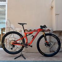 Orbea oiz M10