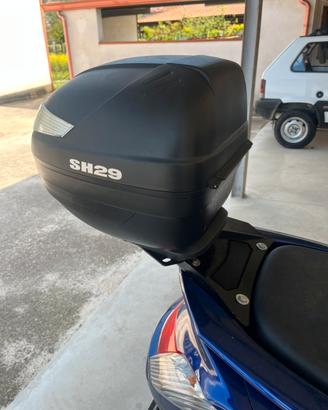 Bauletto con staffa per majesty 400