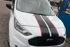 Ford transit connect 
anno 2019
km ca 145000