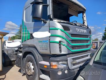 Scania 420 per ricambi