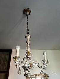 Lampadario capo di monte e abat jour