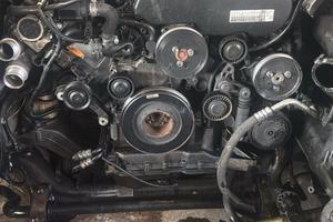 Motore Volkswagen Touareg 3.0 tdi 2009 sigla CAS